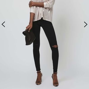 Black skinny jeans W 26 & L 32